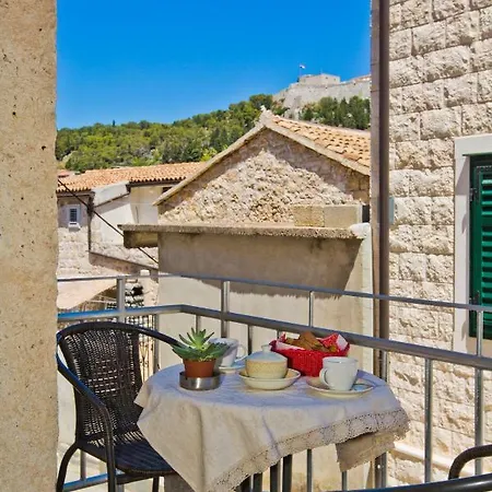 St. Stephen's Square Apartamento *