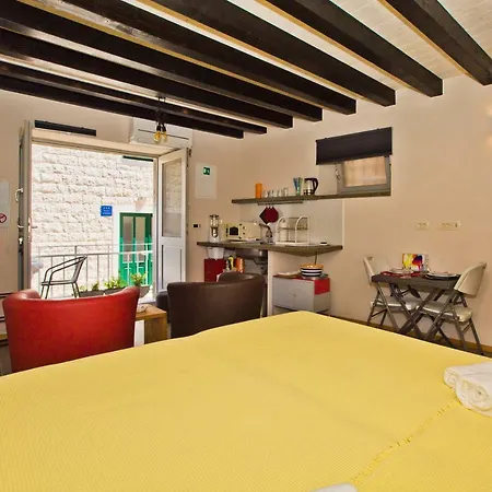 St. Stephen's Square Apartment