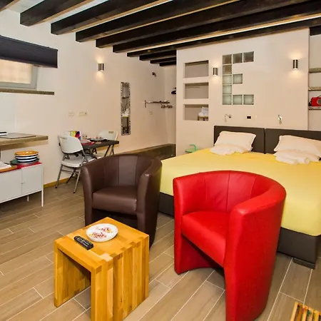 Apartment St. Stephen's Square Hvar Town